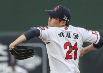 공 9개로 삼진 3개…롯데 박세웅, 역대 8번째 ‘무결점 이닝’