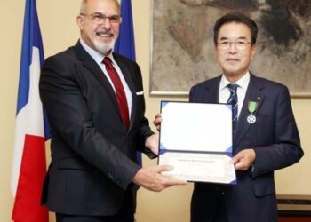 이성희 농협중앙회장 '프랑스 농업공로훈장' – 한겨레