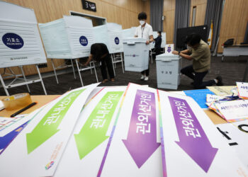 국힘, 지방권력도 틀어쥘까