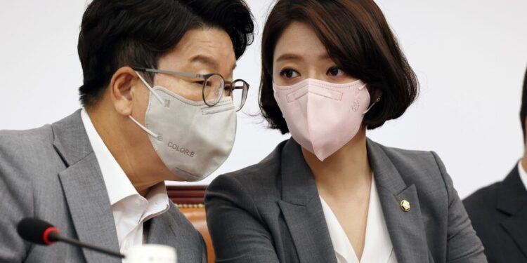 배현진, 국힘 최고위원직 사퇴…“국민 기대 충족 못해” – 한겨레