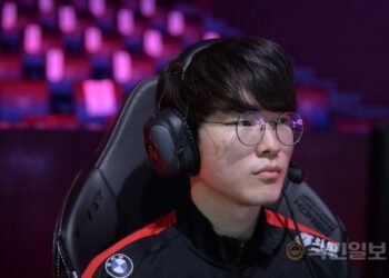 ‘페이커’ 이상혁 “잦은 버그, e스포츠 가치 떨어트려”-국민일보