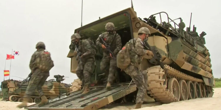 [정치]규모 늘린 ‘림팩’ 해병대 연합훈련…대북·대중 경고 메시지?