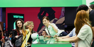 佛 접수한 네이버웹툰 작가 팬 사인회