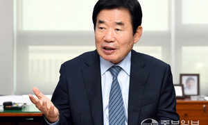 김진표 국회의장 “협력·협치 최우선”