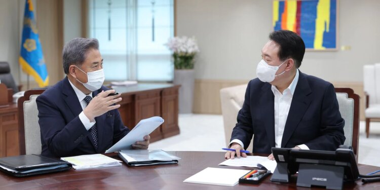 尹 “경제외교 가장 중요, 어디든 찾겠다…韓日, 공동이익 신뢰 구축해야”(종합) – 조선비즈 – 조선비즈