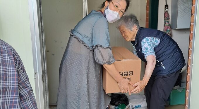 김포시 양촌읍 지역사회보장협의체, ‘사랑의 일촌’ 가구 방문