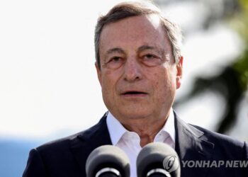 드라기 이탈리아 총리 사임서 제출키로…정국 위기 현실화