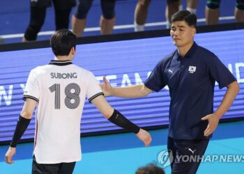 임도헌 감독 “남자배구, 국제대회 계속 치러야 경쟁력 생긴다”