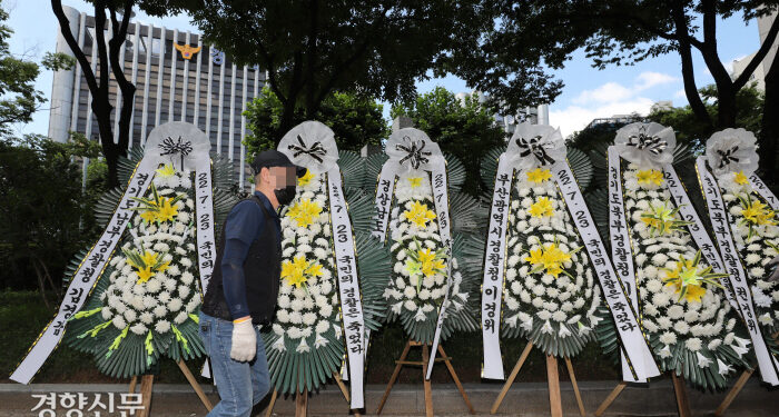 “하나회·쿠데타”…사회 갈등에 기름 붓는 정부