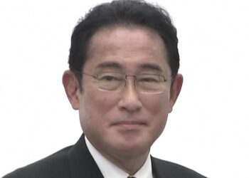 기시다, '中 미사일 日 EEZ 낙하' 비난 – YTN