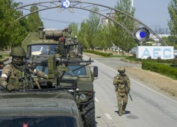 러시아 점령 자포리자 행정수반 “원전 주변 휴전 논의하자”