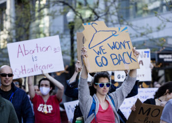 미국 여성들 구글에 “임신중지 정보 제대로 제공하라”