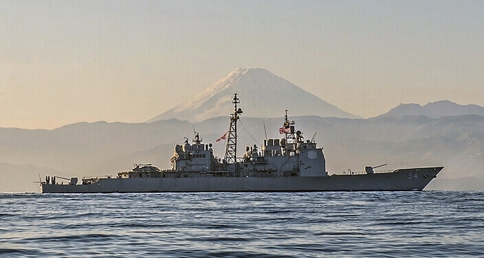 미국, 펠로시 의장 방문 뒤 처음 대만해협에 군함 보냈다