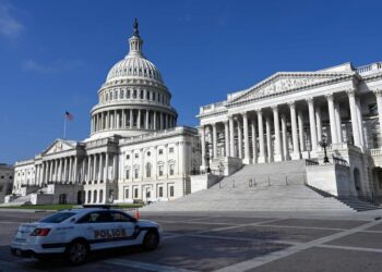 미 중간선거 민주당이 이길 수도?…임신중지·유가 등 상황 변화