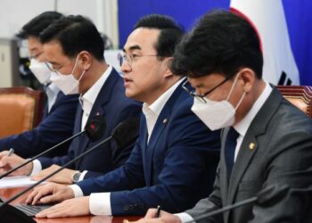 “정치보복 말라”… 민주 새 지도부, 윤 때리며 ‘강경모드’ – news.kmib.co.kr