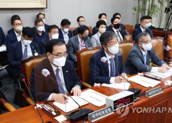 여야, 尹정부 인사·폭우대응 정면충돌…”엉망정권”vs”정치공세”(종합) | 연합뉴스