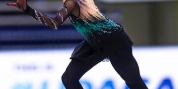 ‘여자 피겨 기대주’ 권민솔, 국제 무대 데뷔전서 은메달