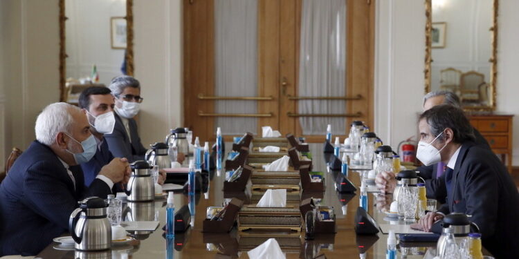 “이란 핵 견주면 북핵은 쉽죠” 한반도에도 ‘비핵’ 훈풍 불까