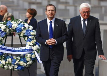 일본은 언제쯤 독일을 본받을까