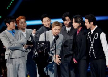 하이브, 코스피서 2.27% 상승 마감… 홀로 ‘반짝’ 왜? – 국민일보