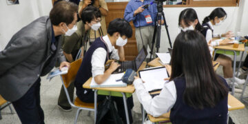 [포토뉴스] 전국 시도교육감 참관한 국제바칼로레아(IB) 교육 수업