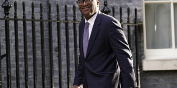 트러스 영국 정부, ‘감세’에 초점 맞춘 새 예산안 발표