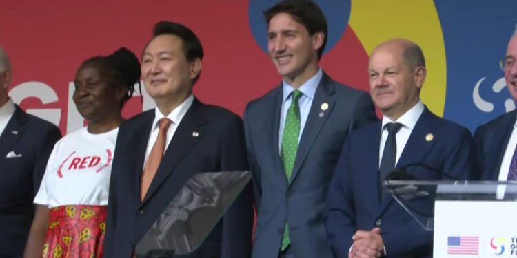 [정치]여야, 국감 앞두고 전운 고조…與 비대위 운명의 주