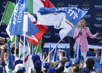 “모두가 변화와 새 얼굴을 열망” 이탈리아 45살 첫 여성 총리 탄생 눈앞