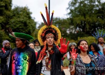 국제사회가 아마존 우림 지켜달라 9개국 원주민 단체 호소