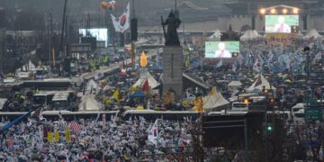 한국 정치에 국민은 큰 불신·불만, 87년 체제엔 한계… 도약 위해 개혁해야 [대한민국은 선진국인가]