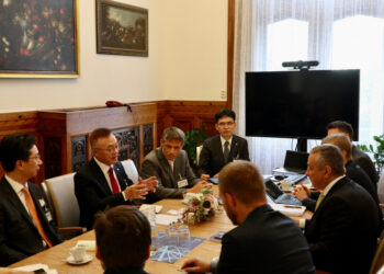 원전 수출 광폭 행보 나선 한수원 사장