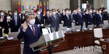 [사진 속 정치]’민생보다 정쟁’ 외친 국감…너무나 익숙한 국감 장면들