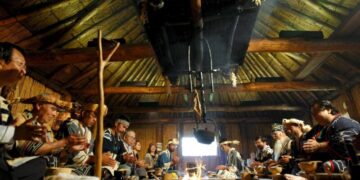 식민지 조선 이전에 아이누족이 있었다