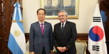 한 총리, “한·아르헨 기업인들, 광물·식량 등 경제협력 지속 확대 나서길”