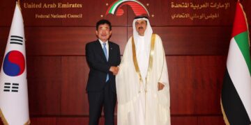 [정치]김진표, UAE 의회 의장 만나 “제3국 원전시장 공동 진출”