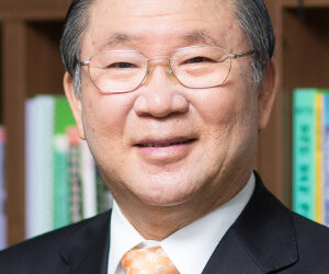 국제독립교회연합회 총회장에 정인찬 웨스트민스터신학원대 총장-국민일보