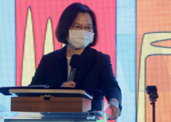 차이 대만 총통 “중국 위협에 굴하지 않고, 민주주의 지키겠다”