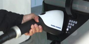 [과학]전기차 충전 오류 없앤다…’국제 표준’ 작업 착수