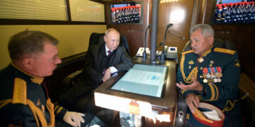 러, 우크라 침공 뒤 첫 핵 훈련…푸틴 “테러로부터 국민 지켜야”