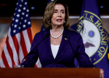 “낸시 어딨어”… 미국 중간선거 앞두고 하원의장 남편 피습