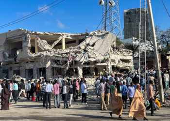 소말리아, 차량 연쇄 폭탄테러 100명 넘게 숨져