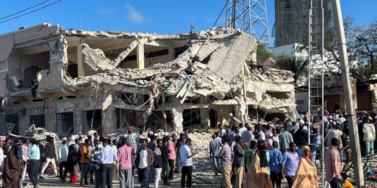 소말리아, 차량 연쇄 폭탄테러 100명 넘게 숨져