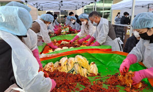 국제성모병원, 다문화가정 김장 체험 등 문화 나눔 행사 < 인천 < 사람과 사람 < 기사본문 - 기호일보