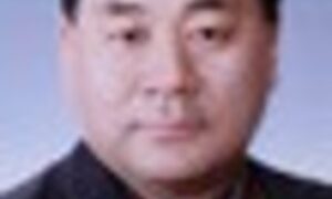 [새의자] 김정래 강릉원주대 경영정책과학대학원 총동문회장 < 새의자 < 강원&강원인 < 기사본문