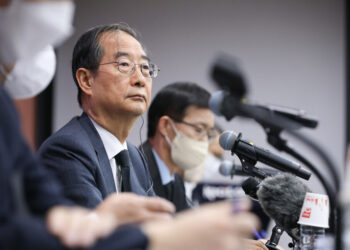 한 총리, 이태원 참사 외신 간담회에서 “크라우드 매니지먼트” 반복 – 한겨레