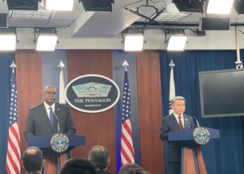 한-미 국방 “북핵 억제 전략자산 적시 전개·연합훈련 강화”