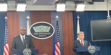 한-미 국방 “북핵 억제 전략자산 적시 전개·연합훈련 강화”