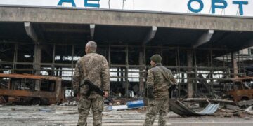 미 군부 주도로 우크라이나 평화협상 띄우기