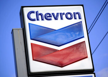 미, 제재 대상 베네수엘라에서 셰브런 석유 채굴 허가