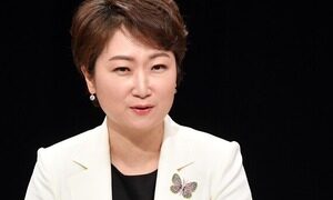 ‘이낙연 복귀설’에 이언주 “3김은 달랐다…우상화 짓 그만” < 정치 < 기사본문